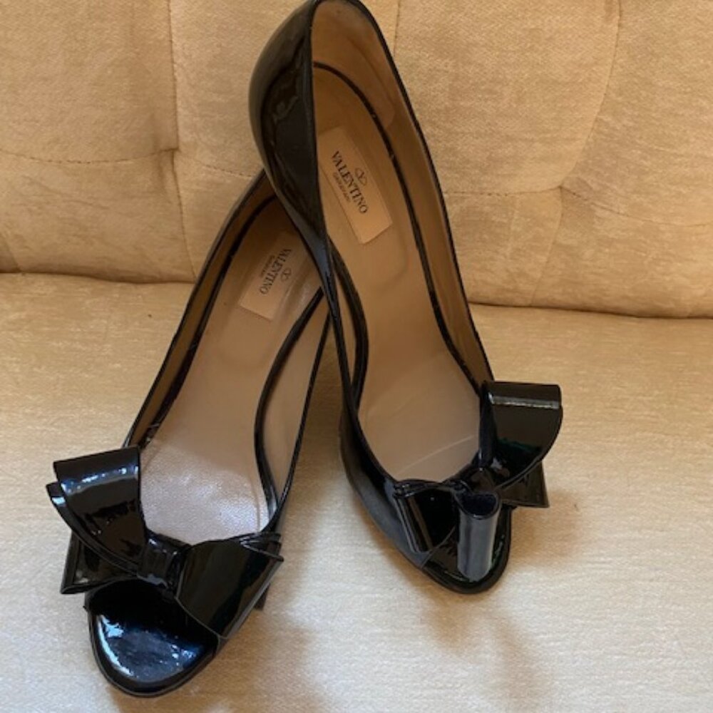 Authentic Valentino shoes